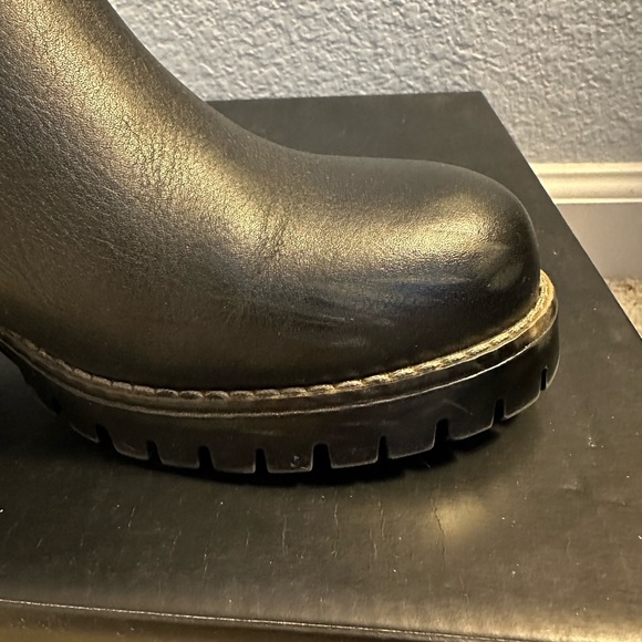 Artisan by Zigi Yolanda Leather Biker Bootie - Picture 9 of 13